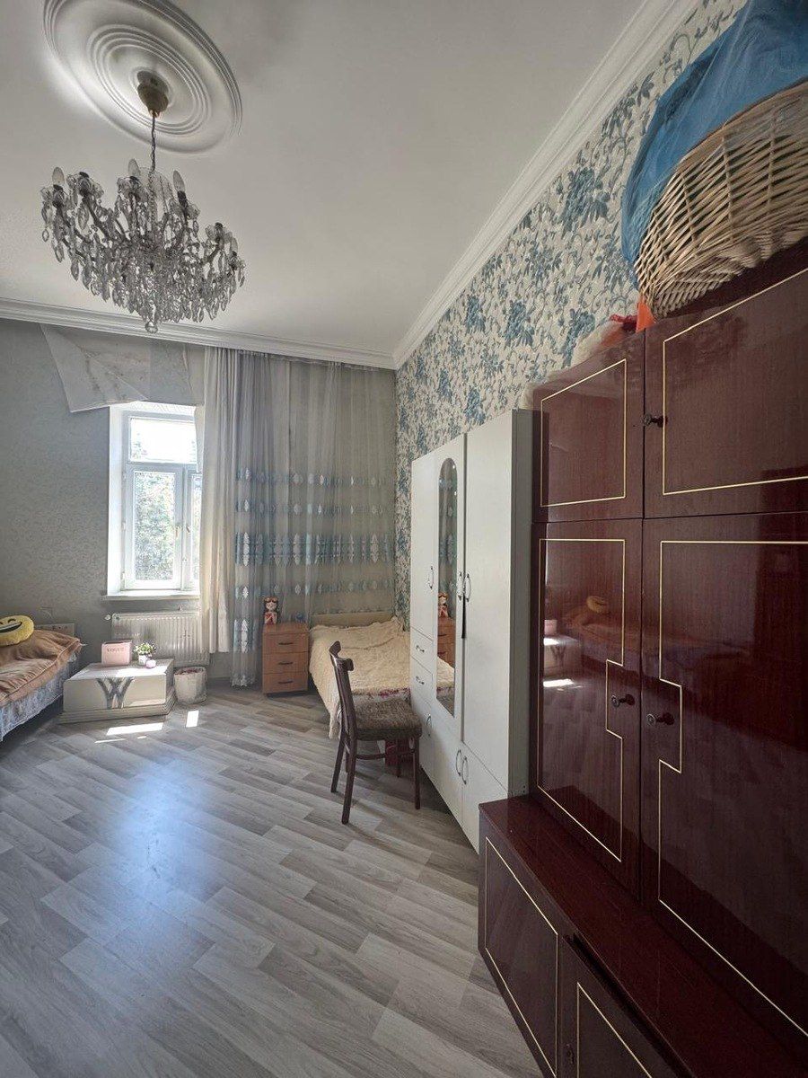 İcarəyə verilir 4 otaqlı köhnə tikili 100 m² — Mənzil, Bakı (5)