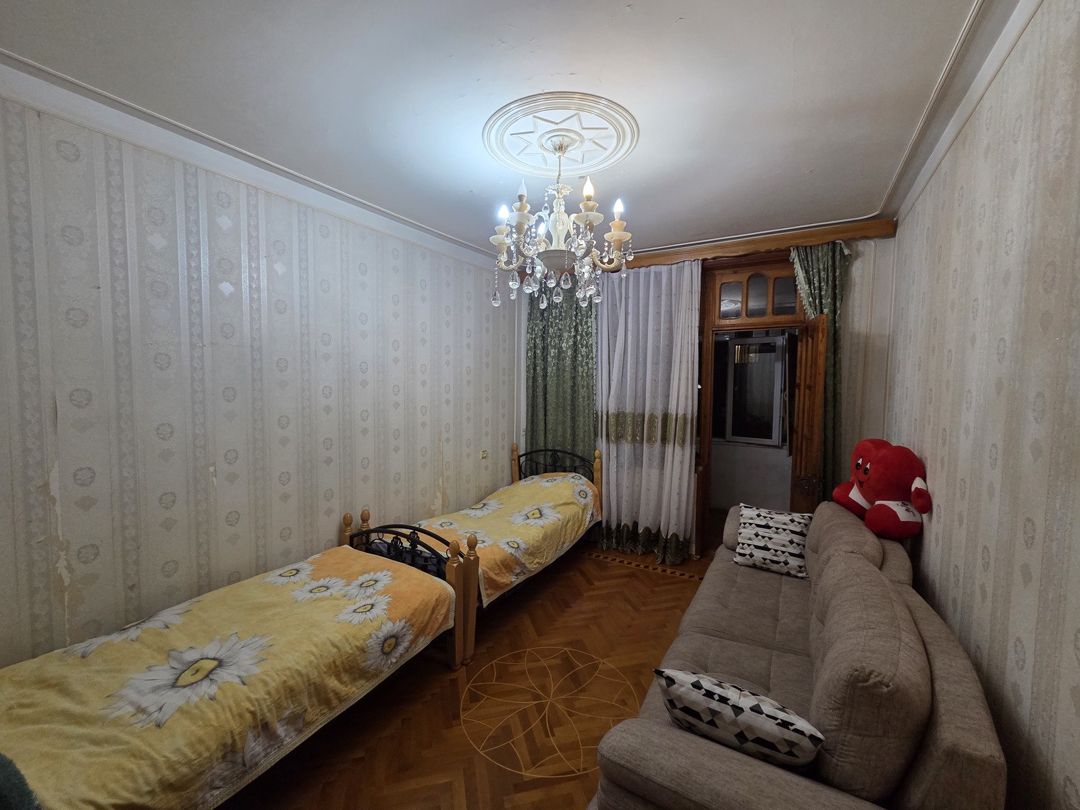 Satılır 4 otaqlı köhnə tikili 130 m² — Mənzil, Bakı (12)