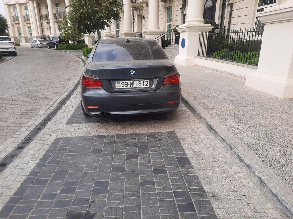 BMW 525, 2.5 L, 2007 il, 270 000 km — Avtomobillər, Bakı (2)