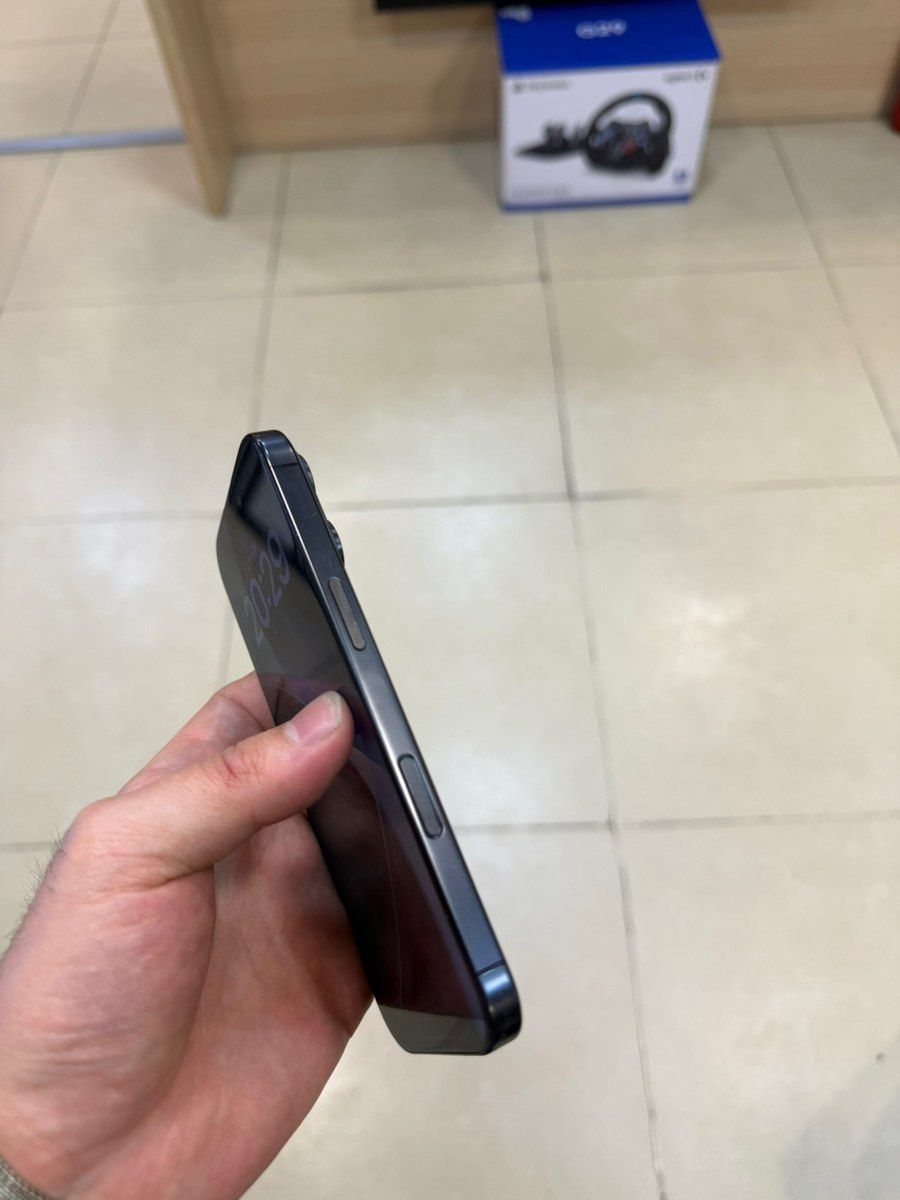 Apple iPhone 16 Pro Black Titanium 128GB/8GB — Smartfonlar, Bakı (2)