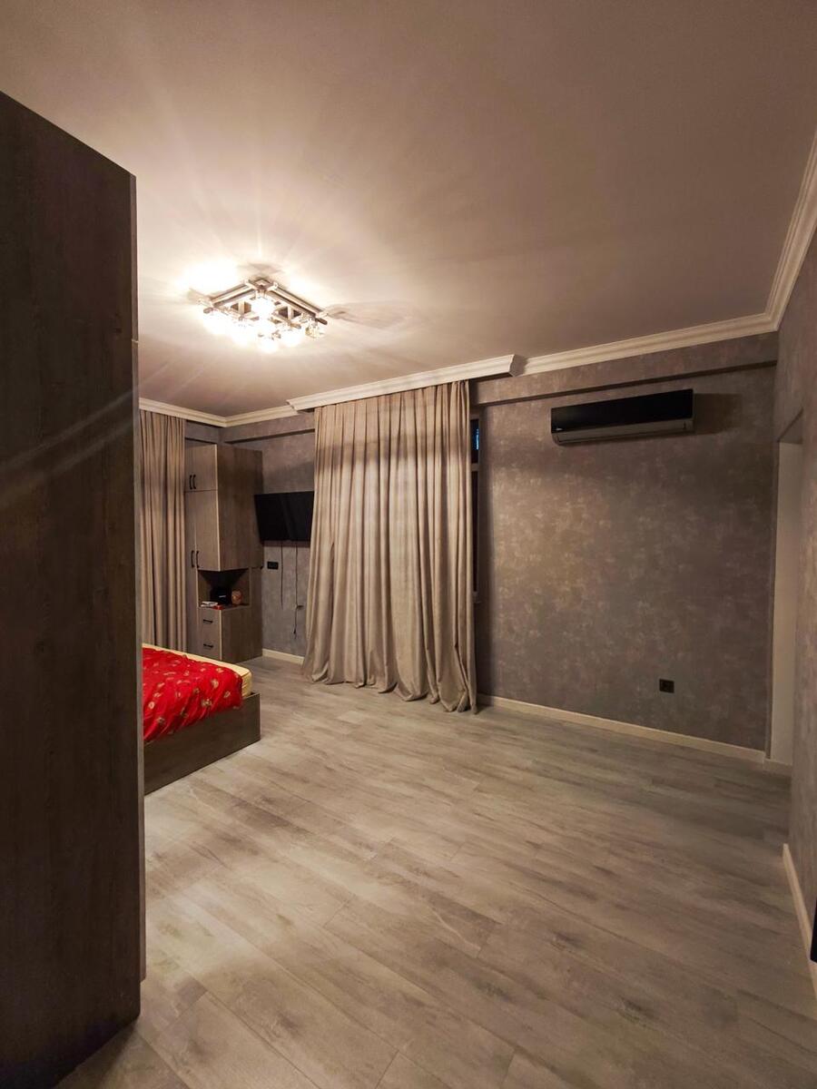 Satılır 3 otaqlı yeni tikili 150 m² — Mənzil, Bakı (5)