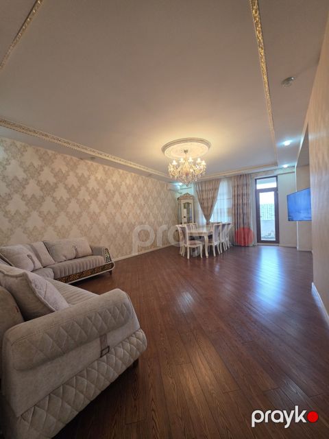 Satılır 3 otaqlı yeni tikili 147 m²