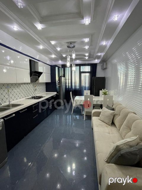 Satılır 3 otaqlı yeni tikili 168 m² — Bakı