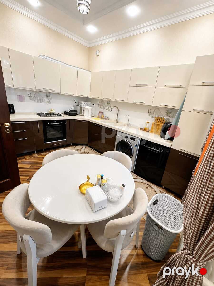 Satılır 4 otaqlı həyət evi/bağ evi 150 m² — Ev, villa, Bakı (10)