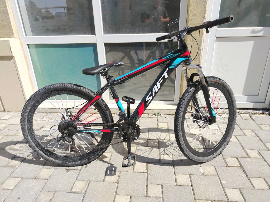 Saft hardtail dağ velosipedi Xüsusiyyətlər: - Çərçivə: yüngül — Dağ velosipedləri, Xırdalan (3)