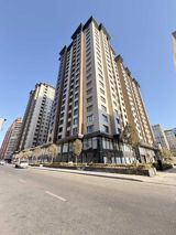 Satılır 2 otaqlı yeni tikili 70 m² — Nicat  bəy