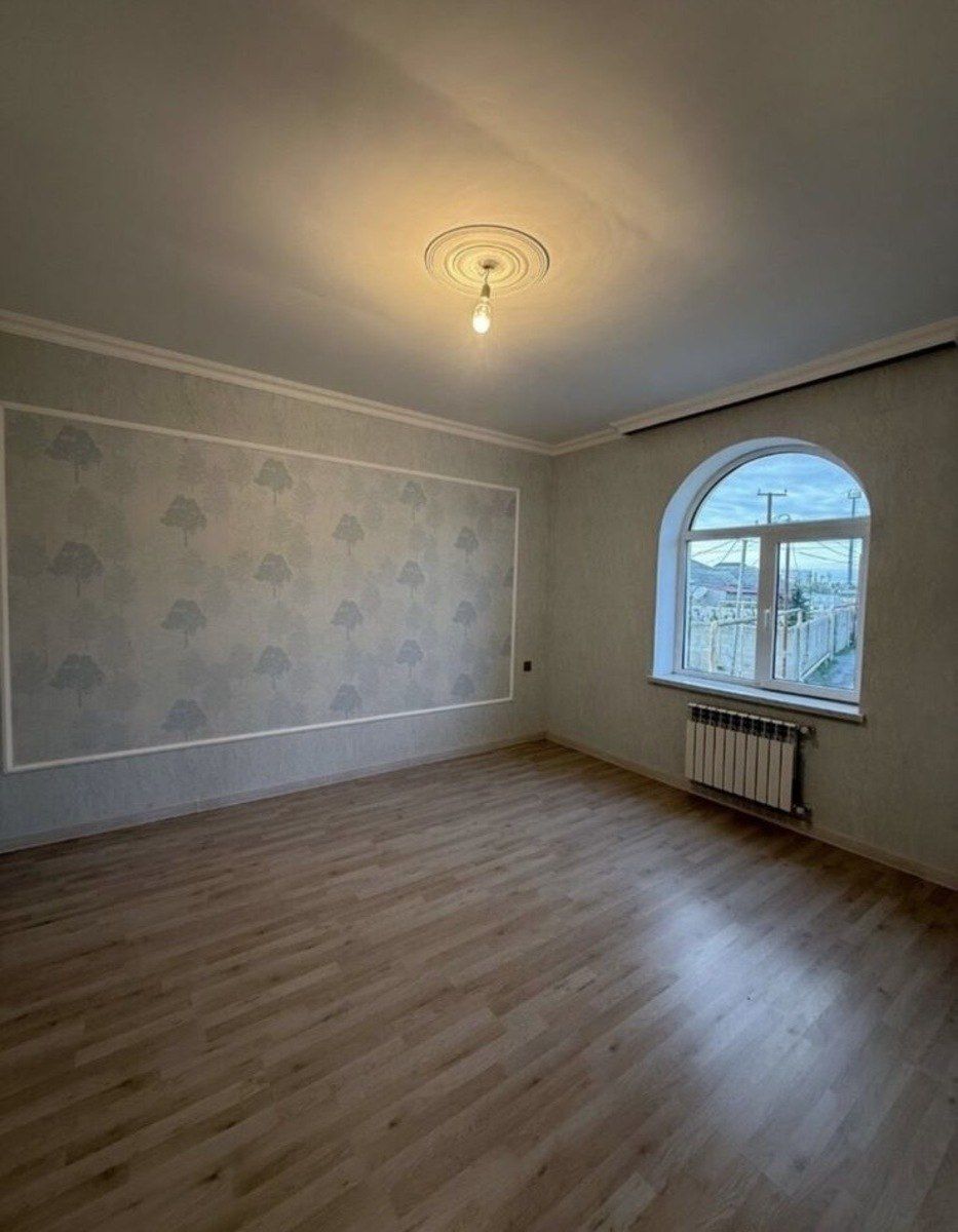 Satılır 4 otaqlı həyət evi/bağ evi 150 m² — Ev, villa, Bakı (8)