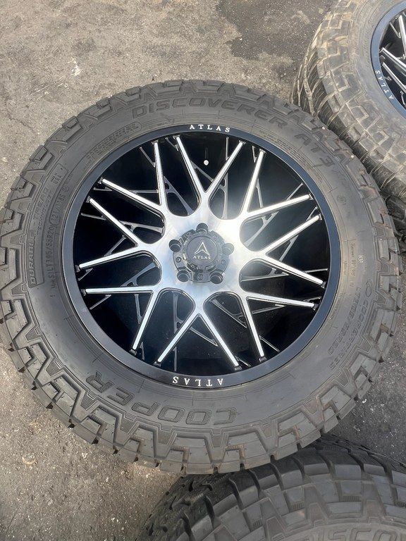 "Jeep Wrangler" təkərləri R20 — Ehtiyat hissələri və aksesuarlar, Bakı (8)