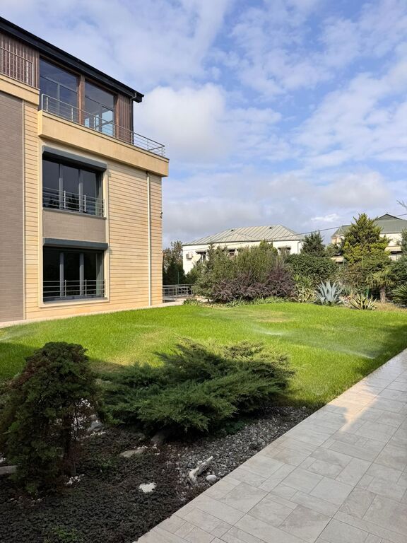 Satılır 11 otaqlı həyət evi/bağ evi 1400 m² — Ev, villa, Bakı (6)