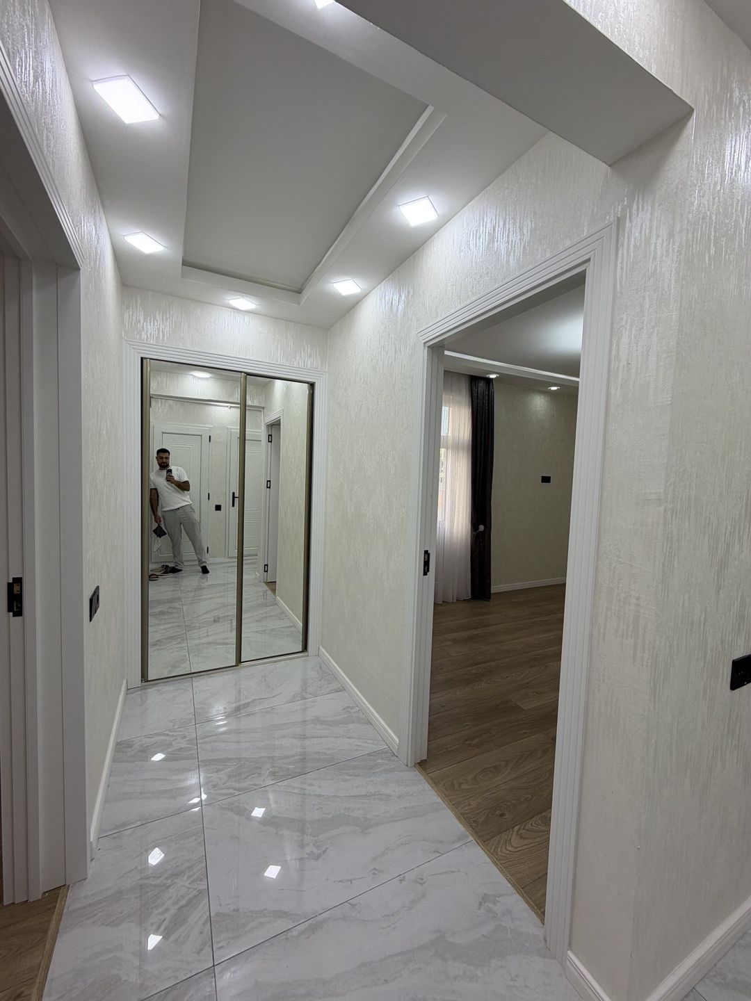 Satılır 2 otaqlı köhnə tikili 68 m² — Mənzil, Bakı (5)