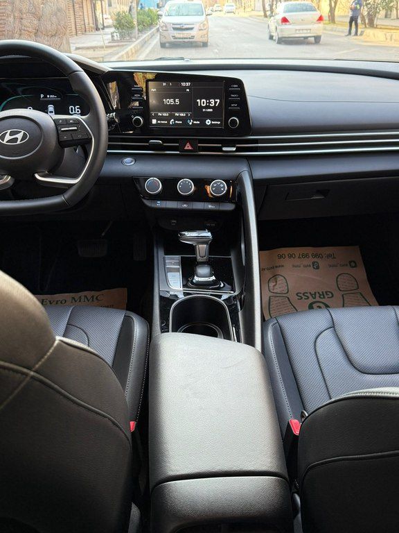 Hyundai Elantra, 1.5 L, 2024 il, 13 500 km — Avtomobillər, Bakı (7)