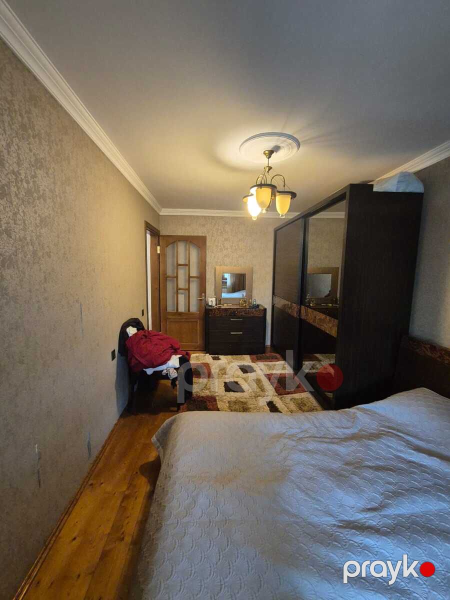 Satılır 4 otaqlı köhnə tikili 85 m² — Mənzil, Bakı (9)