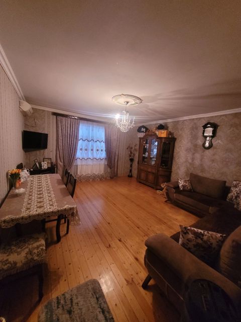 Satılır 3 otaqlı həyət evi/bağ evi 100 m² — Bakı
