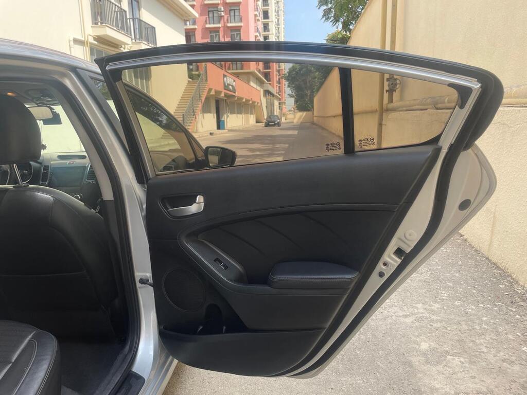 Kia K3, 1.6 L, 2016 il, 299 500 km — Avtomobillər, Bakı (11)