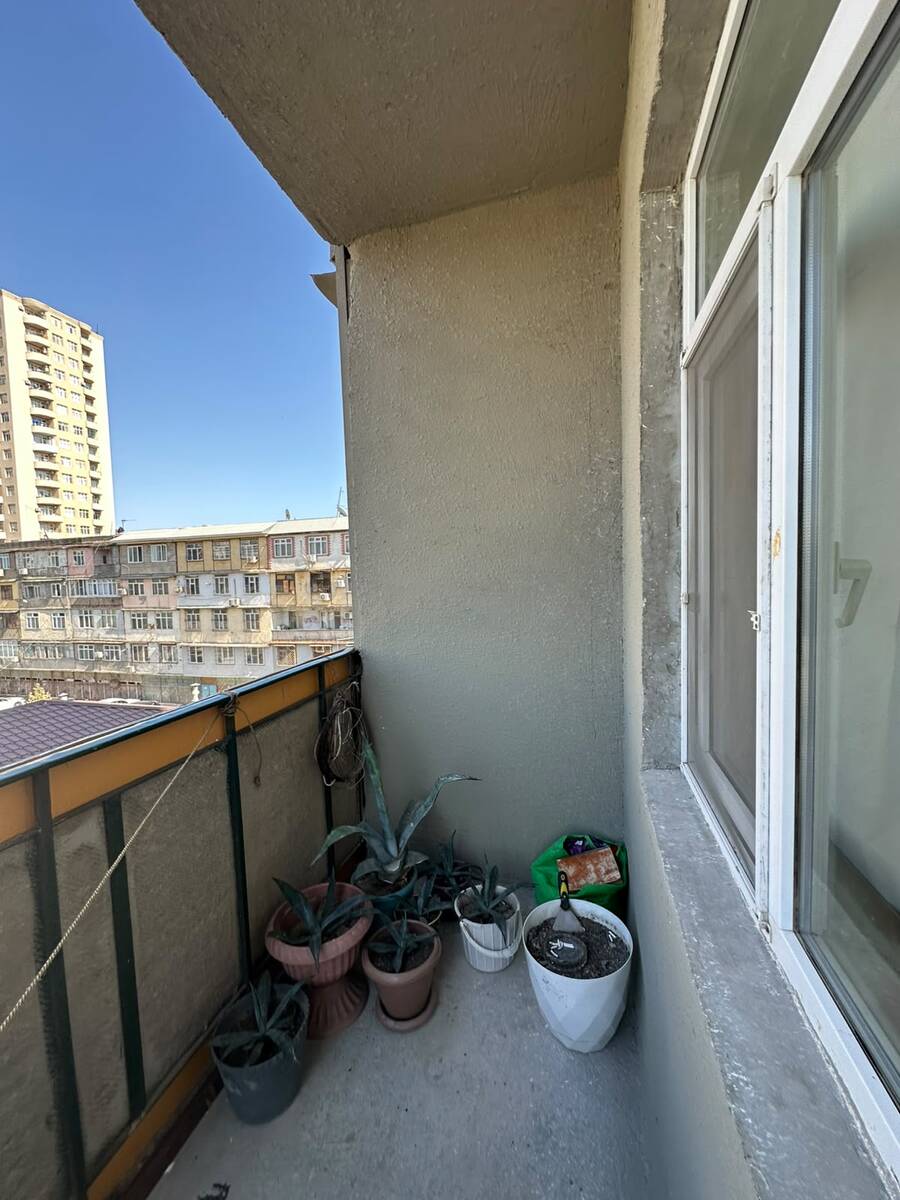Satılır 2 otaqlı köhnə tikili 65 m² — Mənzil, Bakı (11)