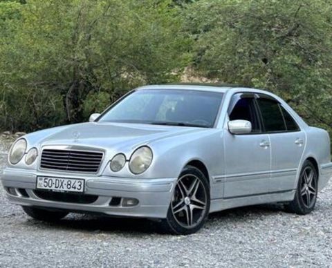 Mercedes E 240, 2.4 L, 1999 il, 380 000 km — Bakı