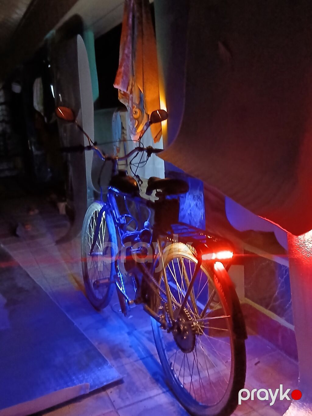 Salam təciıi satılər əlim yandı barter de var moto na Benzin — Mopedlər və skuterlər, Quba (3)