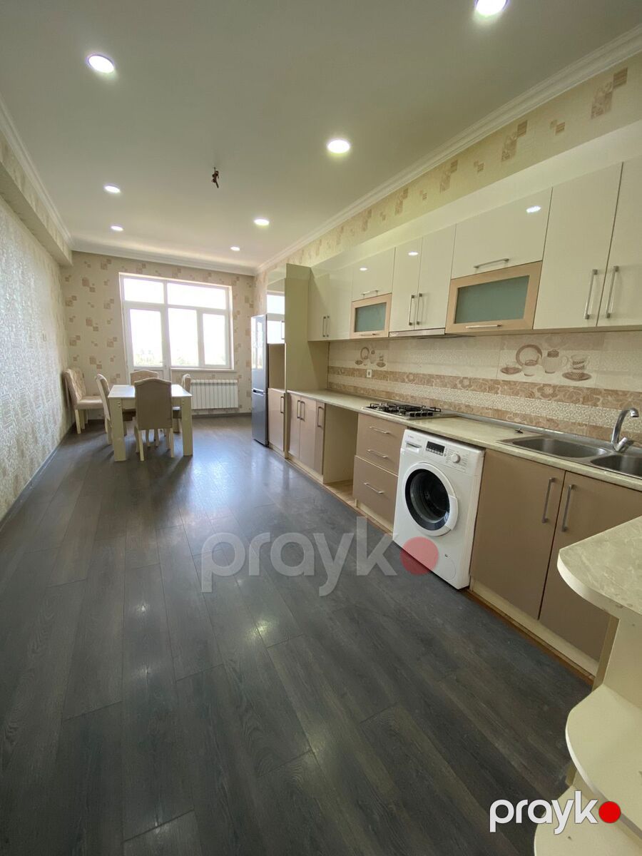 Satılır 4 otaqlı yeni tikili 180 m² — Mənzil, Bakı (10)