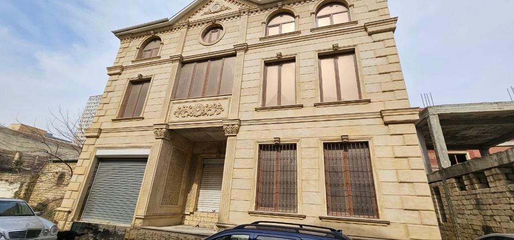 Satılır obyekt 575 m² — Əmlak, Bakı (2)