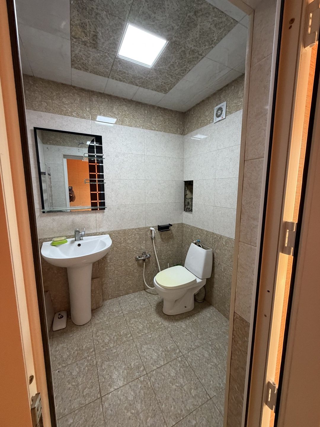 İcarəyə verilir 2 otaqlı yeni tikili 54 m² — Mənzil, Bakı (3)