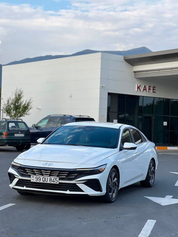 Hyundai Elantra, 1.6 L, 1.32 kWh, 2025 il, 31 000 km — Avtomobillər, Balakən (5)