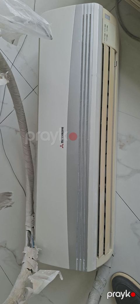 Mitsubitshi 45 kv 250 AZN tam işləydi köçlə bağlı satlır sökülüb — Bakı