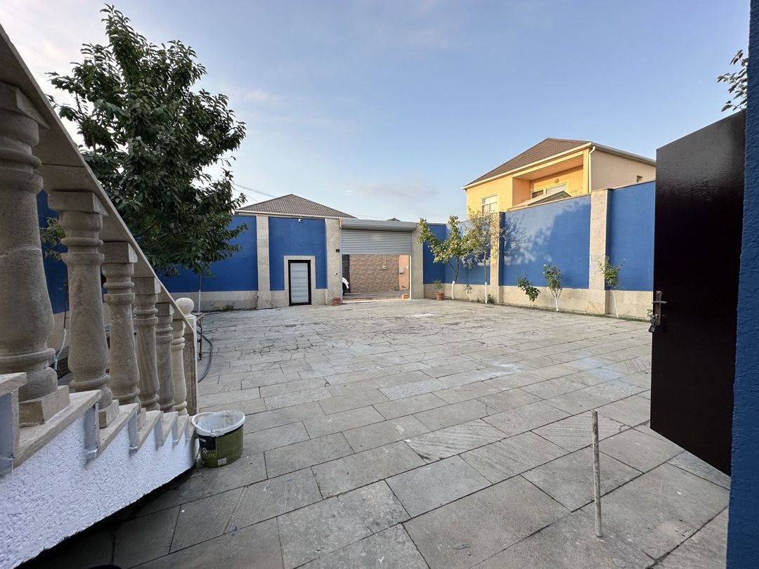 Satılır həyət evi/bağ evi 200 m² — Ev, villa, Bakı (2)