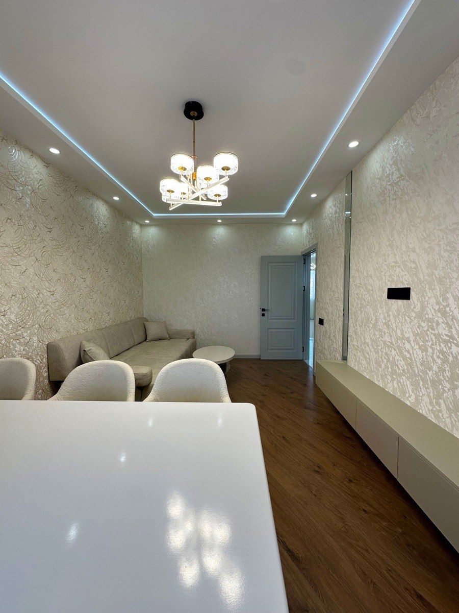 Satılır 3 otaqlı köhnə tikili 82 m² — Mənzil, Bakı (2)