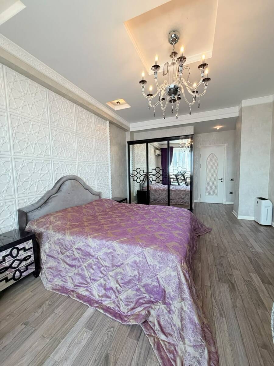 Satılır 4 otaqlı yeni tikili 219 m² — Mənzil, Bakı (10)