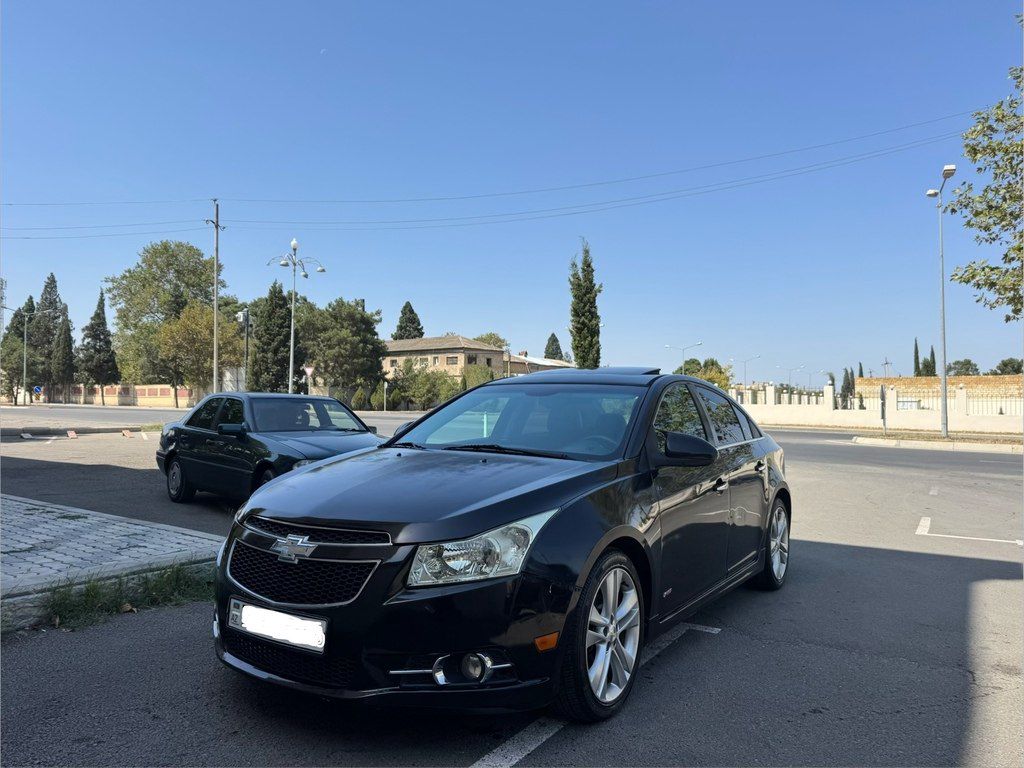 Chevrolet Cruze, 1.4 L, 2014 il, 286 000 km — Avtomobillər, Gəncə (4)