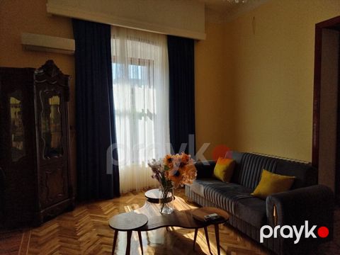 3-otaqlı mənzil kirayə verilir, 28 May m., 100 m² — Bakı