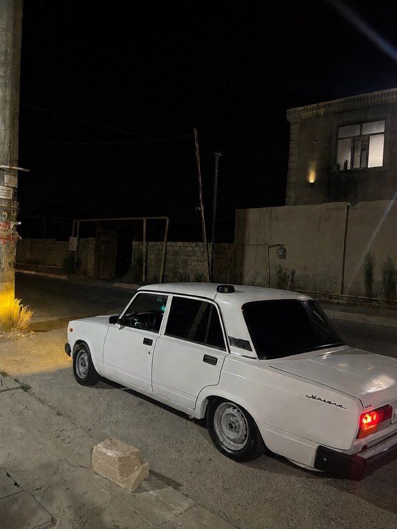 Lada (VAZ) 2107, 1.6 L, 2011 il, 70 000 km — Avtomobillər, Bakı (5)