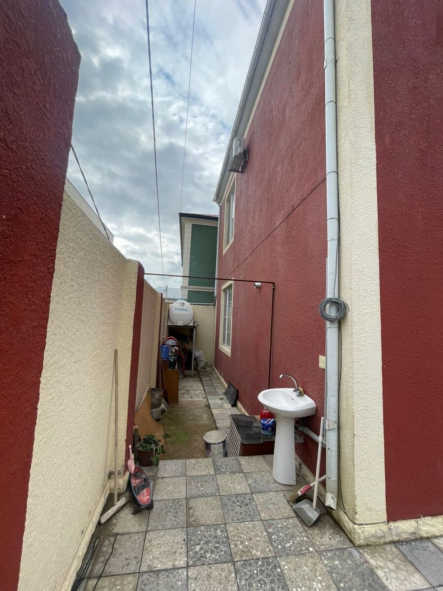 Satılır 4 otaqlı həyət evi/bağ evi 160 m² — Ev, villa, Bakı (5)
