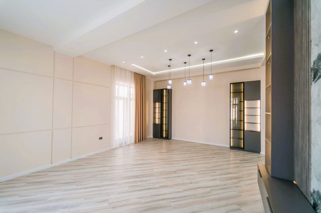 Satılır 6 otaqlı həyət evi/bağ evi 300 m² — Ev, villa, Bakı (8)