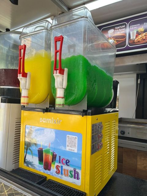 Endirim‼ 2 gozlu slash aparati 1100 Azn. Ideal veziyyetde. 3000 Azn — Ikinci_el_mebel_halalliqla — Restoran üçün — Digər