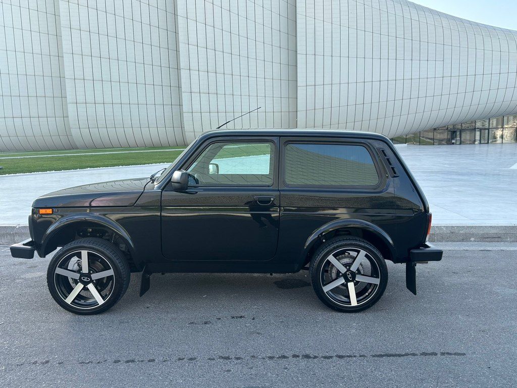 Lada (VAZ) Niva, 1.7 L, 2025 il, 13 200 km — Avtomobillər, Bakı (3)