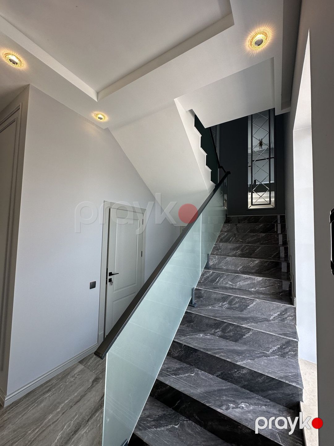 Satılır 4 otaqlı həyət evi/bağ evi 200 m² — Ev, villa, Bakı (7)