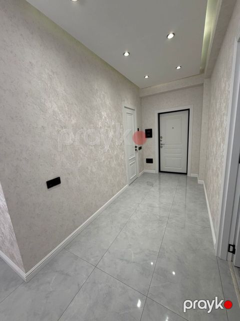 İcarəyə verilir 3 otaqlı yeni tikili 78 m²