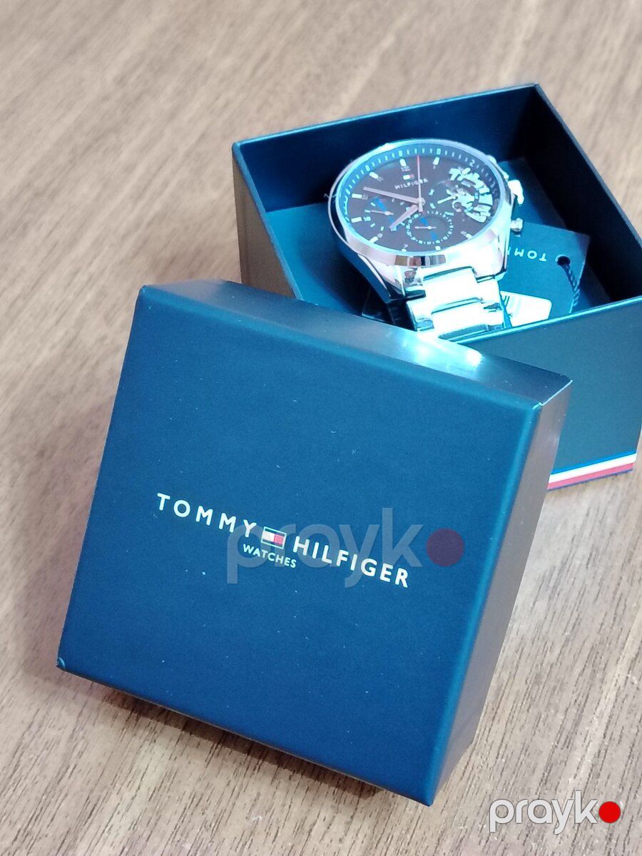Tommy Hilfiger qol saatı — Şəxsi əşyalar, Bakı
