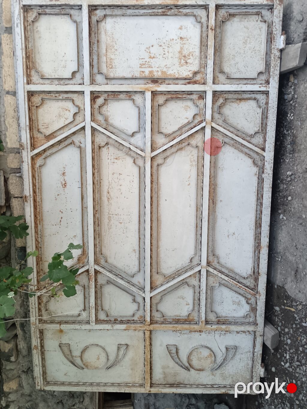 İşlənmiş Dəmir Həyət darvazası, Yana açılan, 4 m, Mexaniki, rəng - Boz, Kredit yoxdur, Ödənişli quraşdırma, Ünvandan götürmə — Pəncərələr, qapılar, balkonlar, Yevlax
