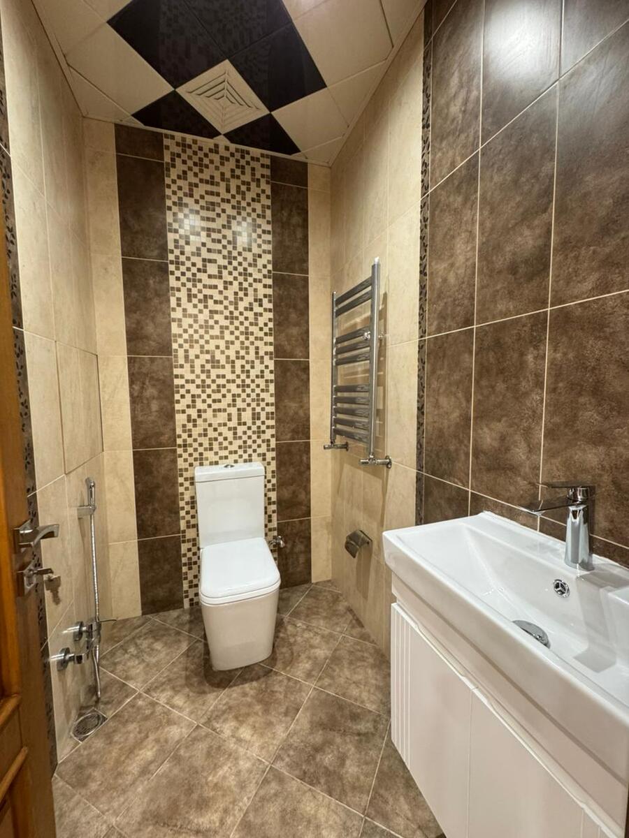 Satılır 3 otaqlı yeni tikili 136 m² — Mənzil, Bakı (10)