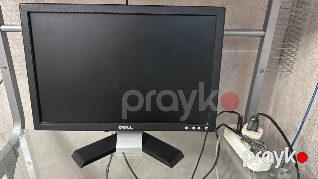 Stolüstü kompüter komplekti Tərkib: - Dell LCD monitor (təxminən 19") — Masaüstü kompüterlər, Bakı (3)