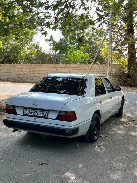 Mercedes 200 D, 2.0 L, 1991 il, 250 000 km — Avtomobillər, Ağcabədi (3)