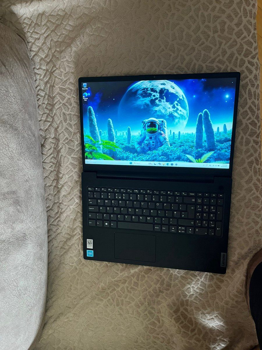 Lenovo v15 — Noutbuklar, Bakı (4)
