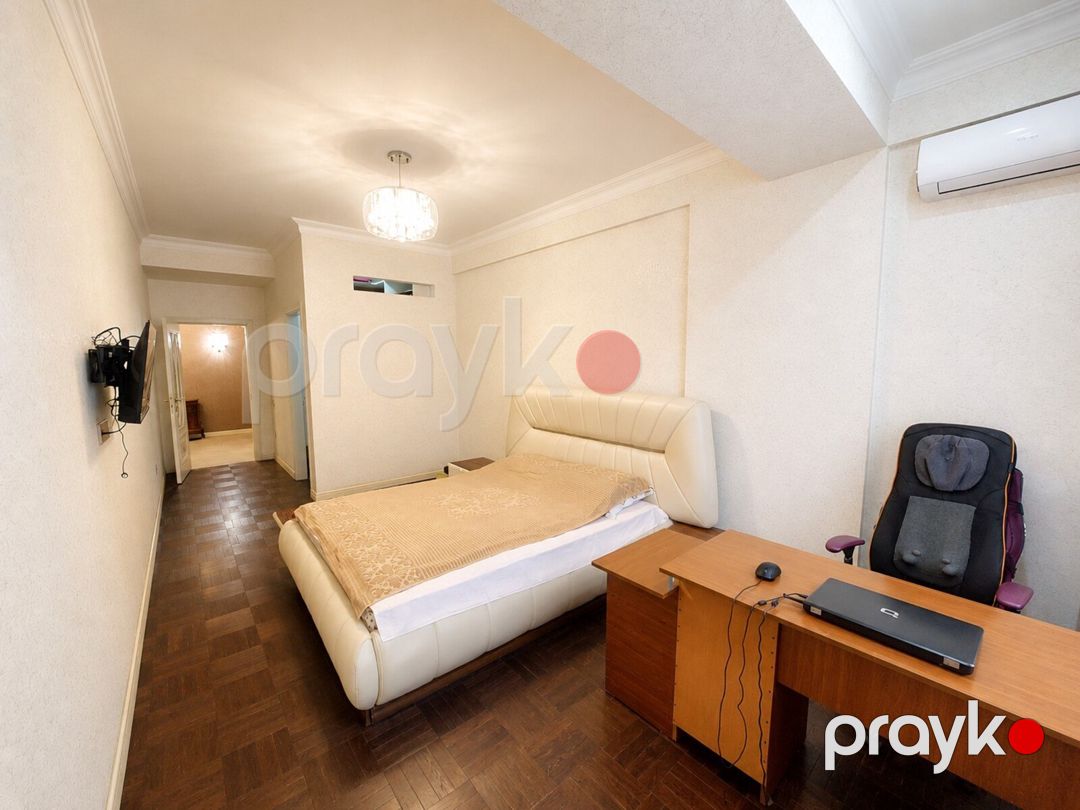 Satılır 4 otaqlı yeni tikili 215 m² — Mənzil, Bakı (12)