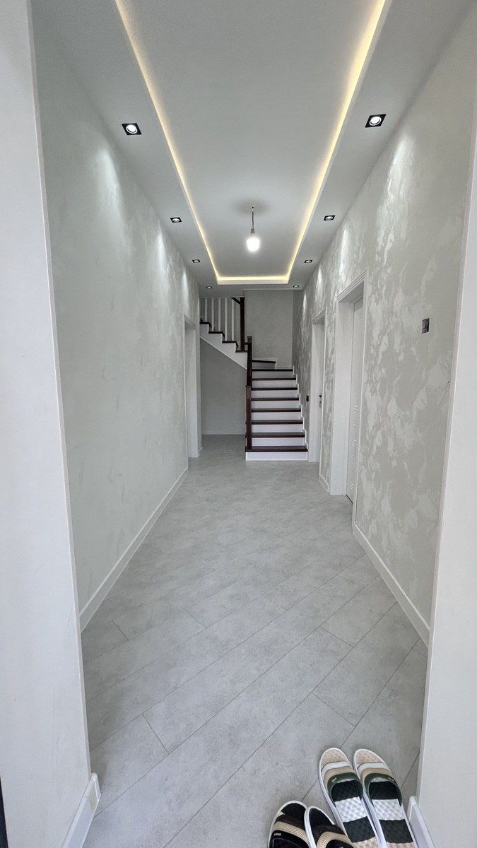 Satılır 5 otaqlı həyət evi/bağ evi 220 m² — Ev, villa, Bakı (8)
