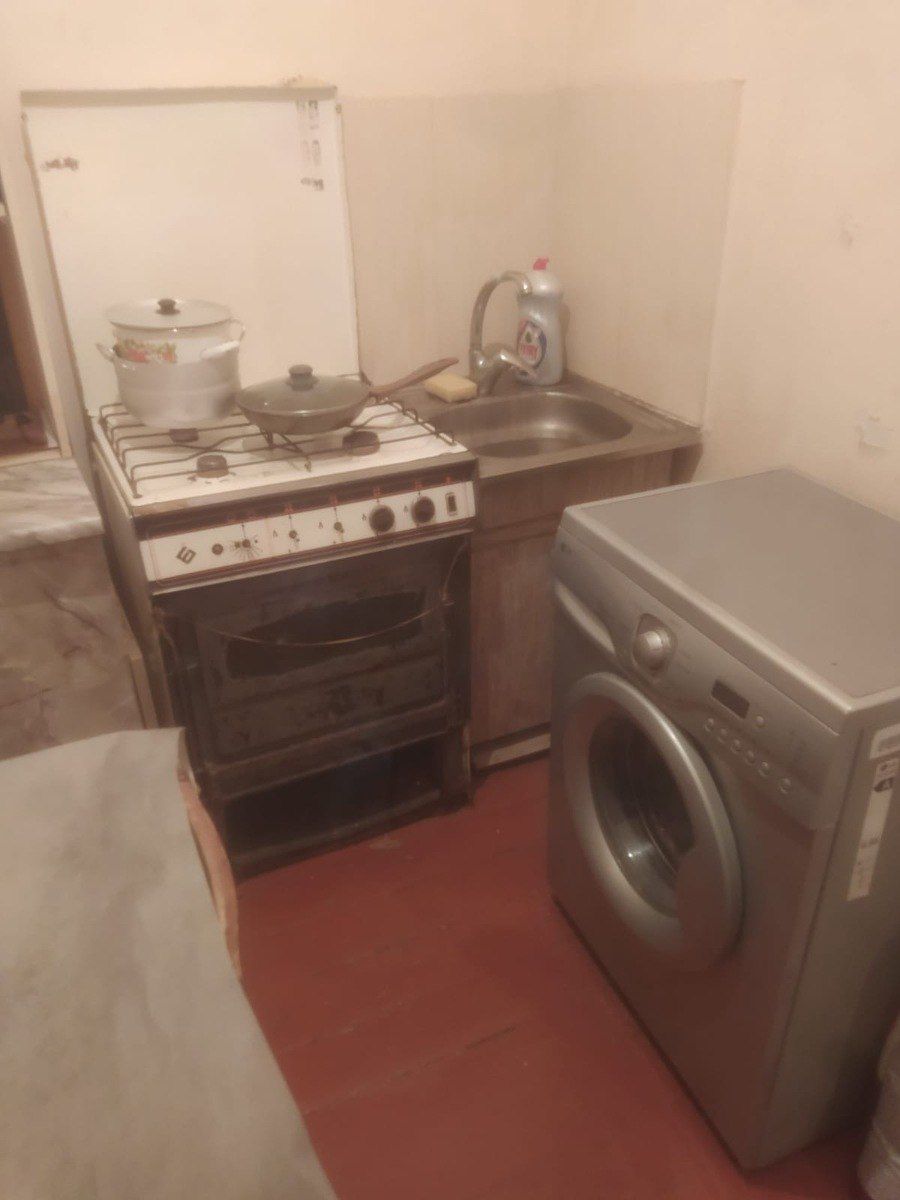 İcarəyə verilir 1 otaqlı köhnə tikili 38 m² — Mənzil, Bakı (9)
