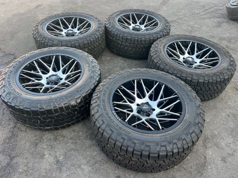 "Jeep Wrangler" təkərləri R20 — Bakı