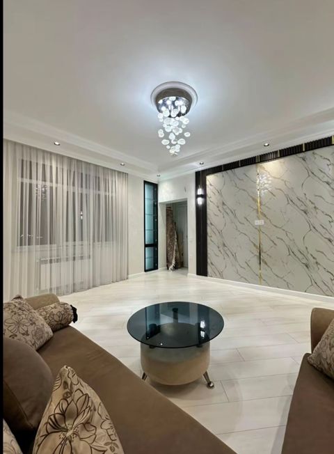 Satılır 3 otaqlı yeni tikili 83 m² — Bakı