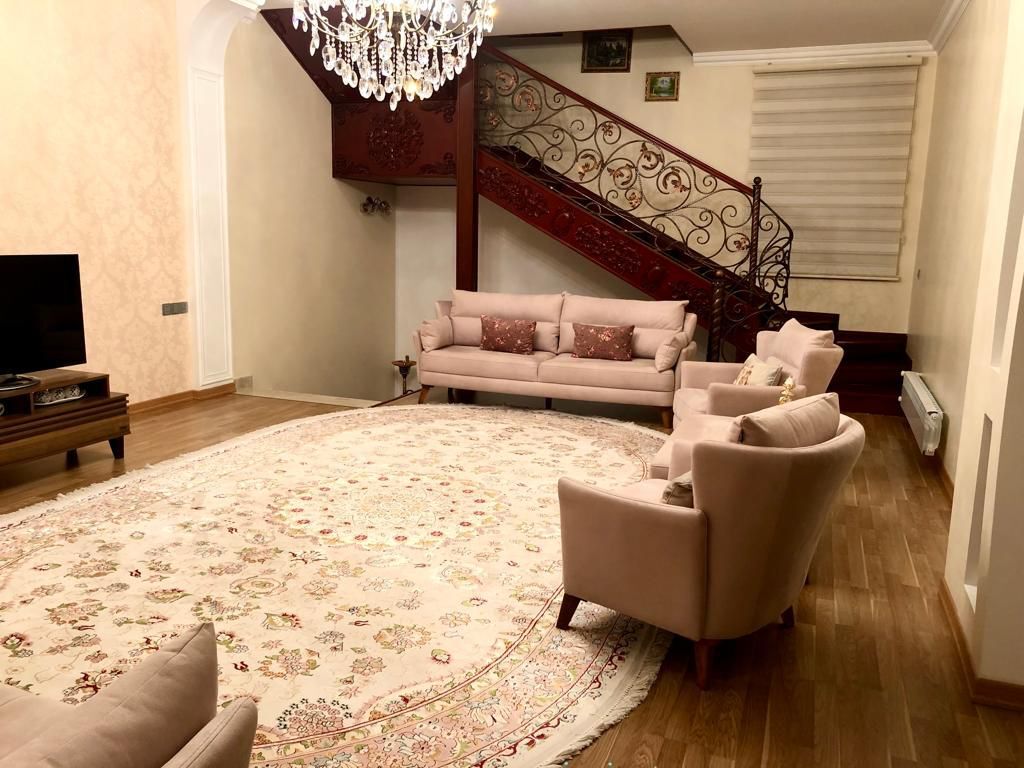 Satılır 6 otaqlı həyət evi/bağ evi 450 m² — Ev, villa, Bakı (5)